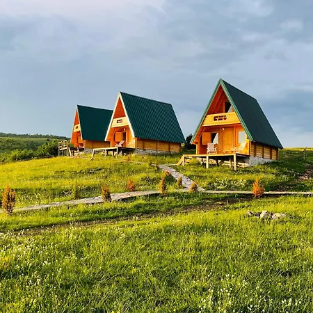 度假居 Ethno Village Molitva