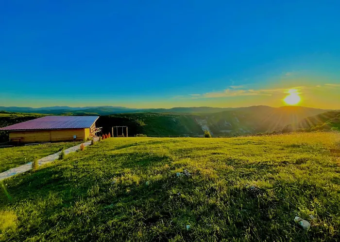 Ethno Village Molitva بيت للعطل *