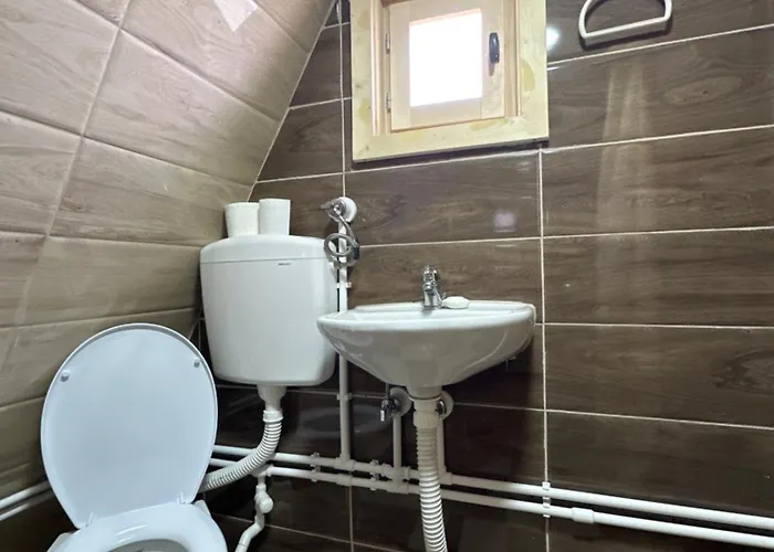 Ethno Village Molitva 別荘 Družiniće